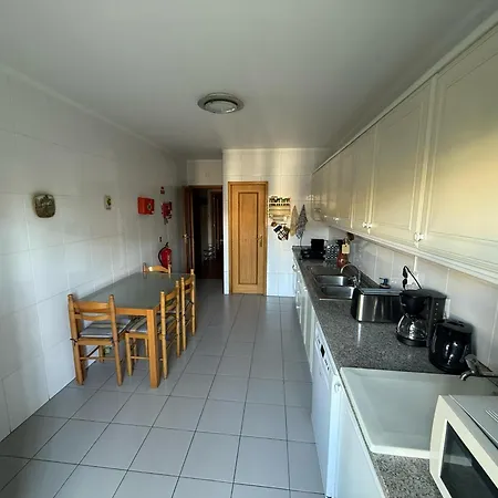 Cozy And Quiet Near The Center *