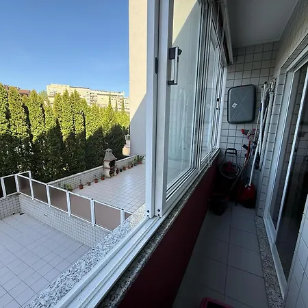 Cozy And Quiet Near The Center * 브라가